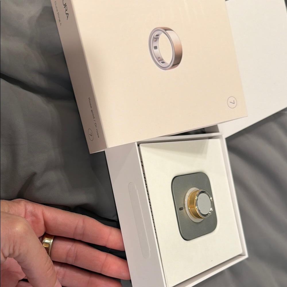 Oura Smart Ring (Rose Gold)